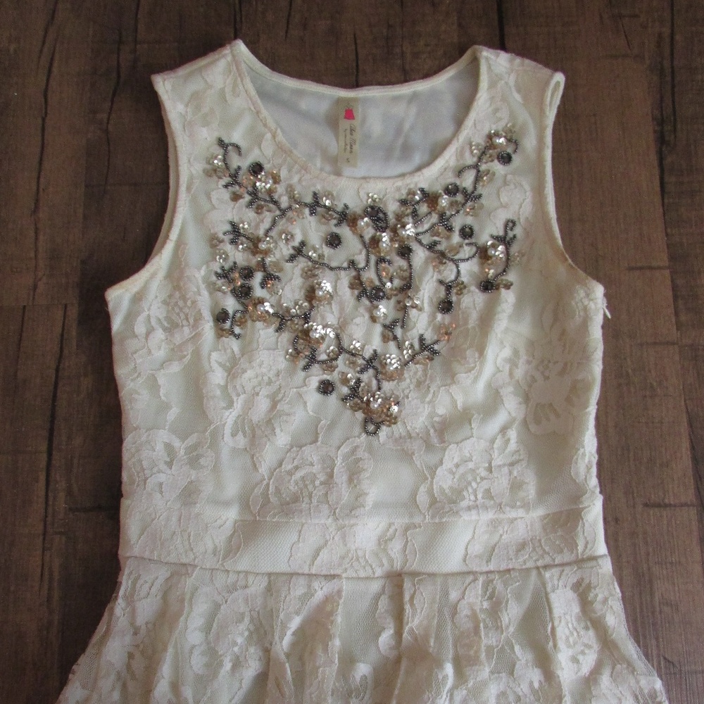 GORGEOUS Beaded Lace Top